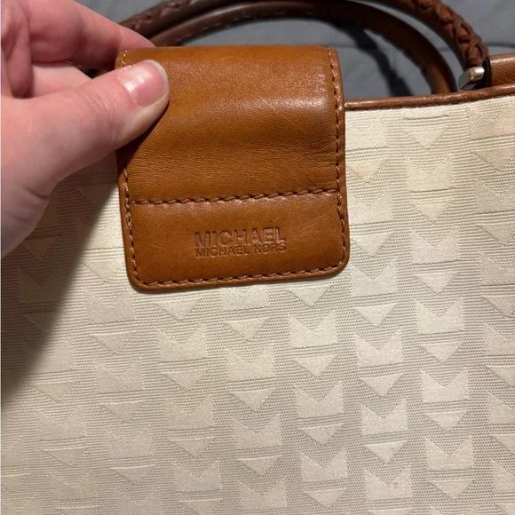 MICHAEL KORS Handbag Purse Large White Canvas Brown Leather Tote Bag - Picture 6 of 10